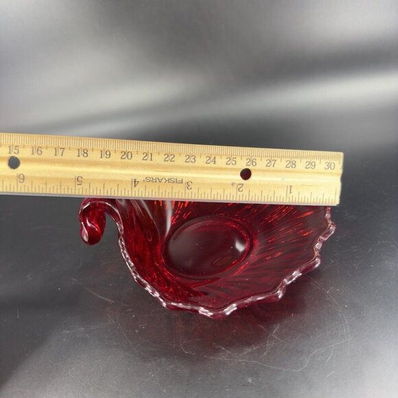 Vintage Viking Ruby Red Glass Leaf Shaped Dish Trinket Dish Small Plate VTG - Picture 5 of 16
